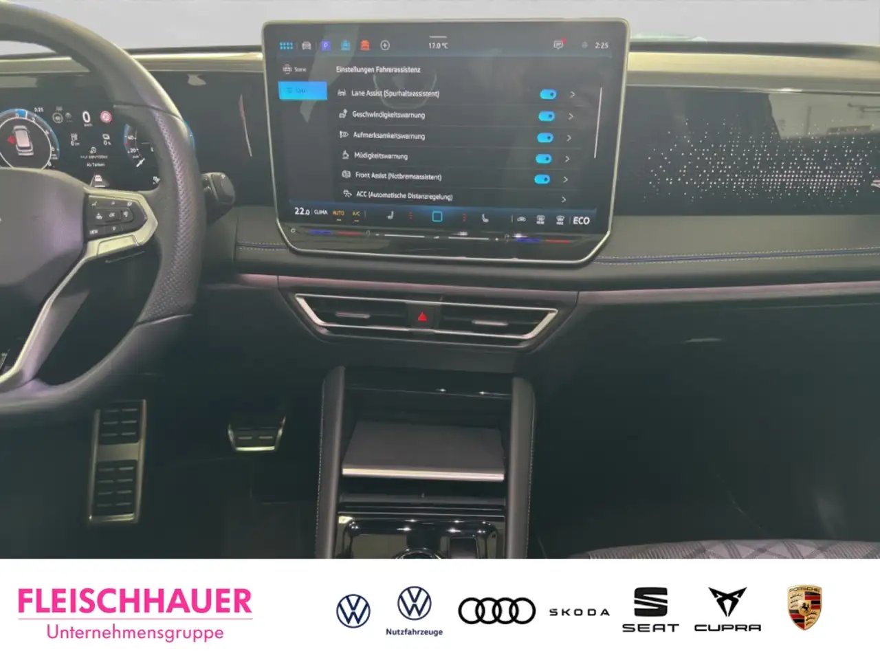 Volkswagen Tiguan eHybrid 1.5 TSI LED+360+HUD+ACC+NAVI+SHZ+VC+DAB 13