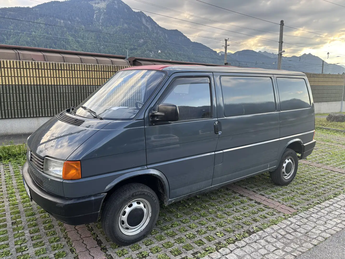 Volkswagen T4 Kastenwagen Gri - 1