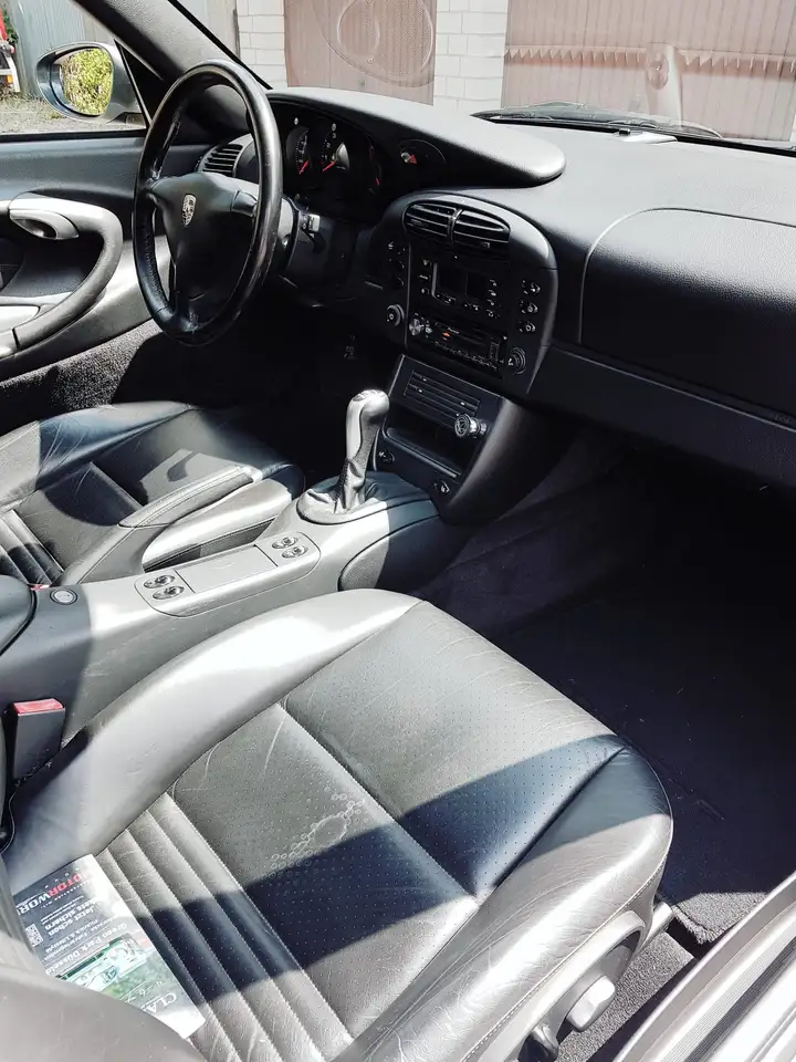 Porsche 996 911 Carrera, foto 5