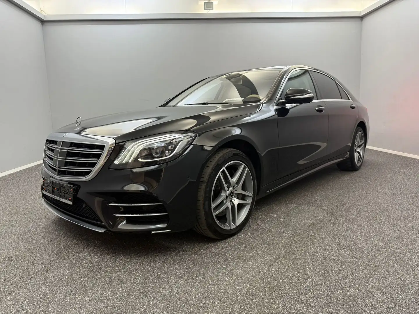 Mercedes-Benz S 450 4M LANG AMG-LINE*PANO*4xSITZKLIMA*STD-HZ Schwarz - 1