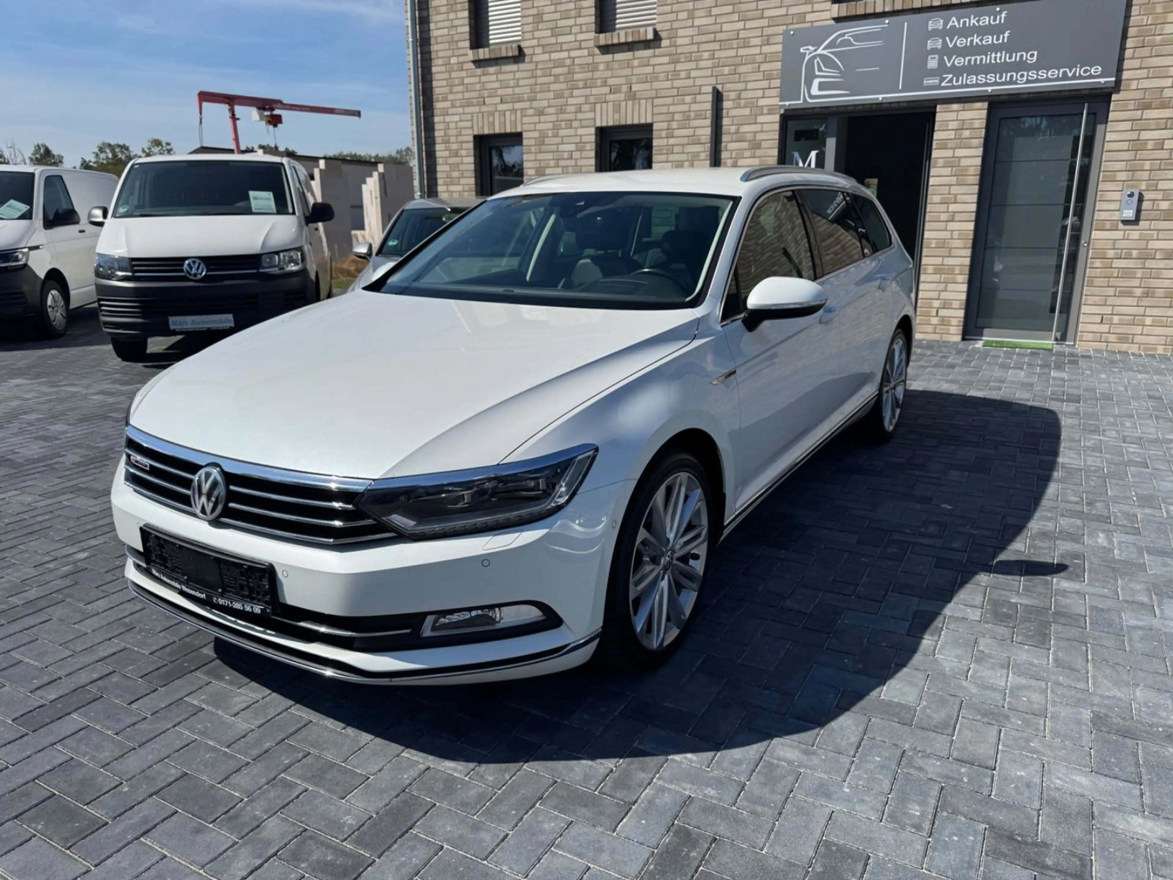 Volkswagen Passat Variant Highline 4Motion/ DSG/ Head-Up — photo 5