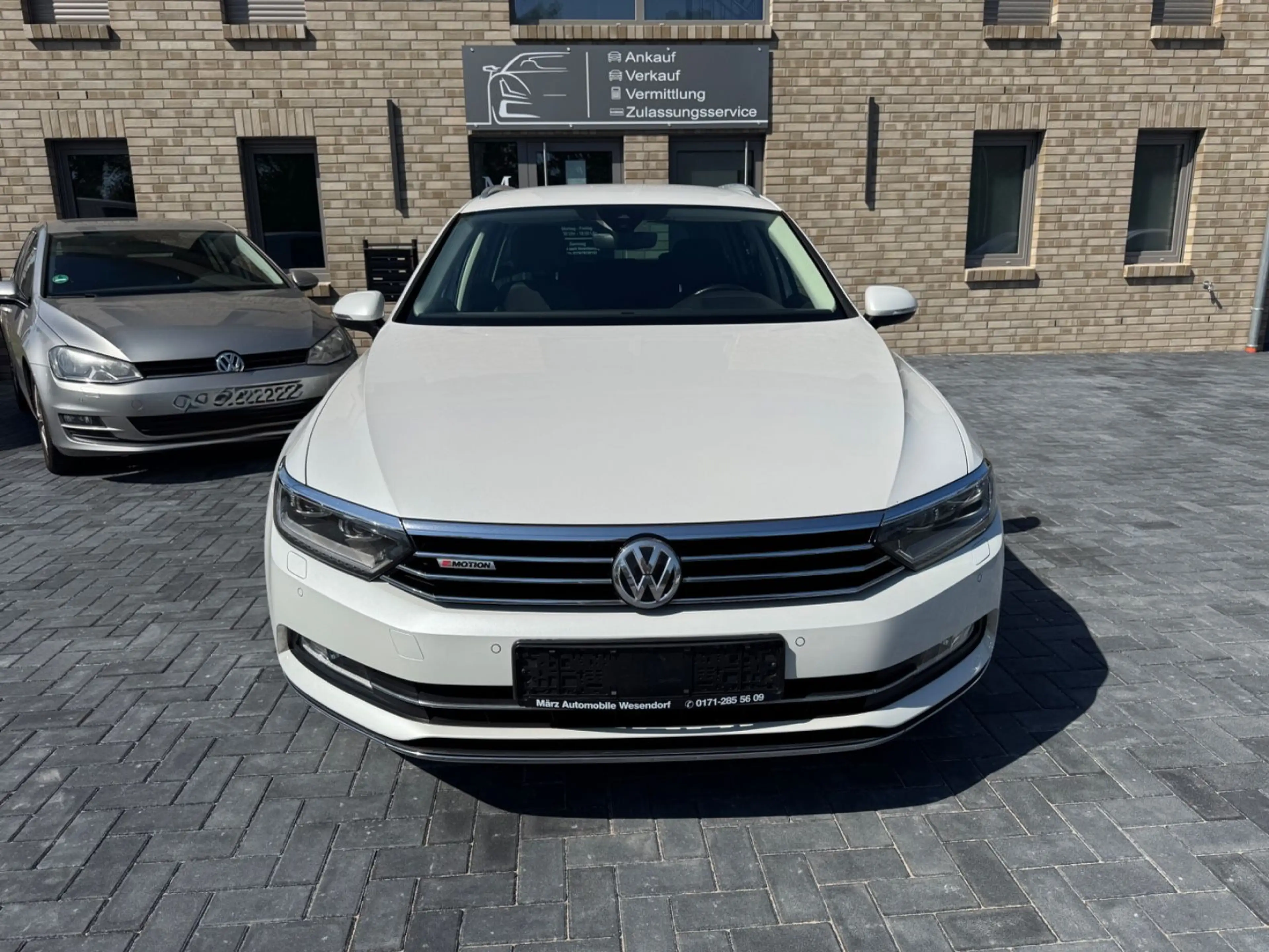 Volkswagen Passat Variant Highline 4Motion/ DSG/ Head-Up — photo 2