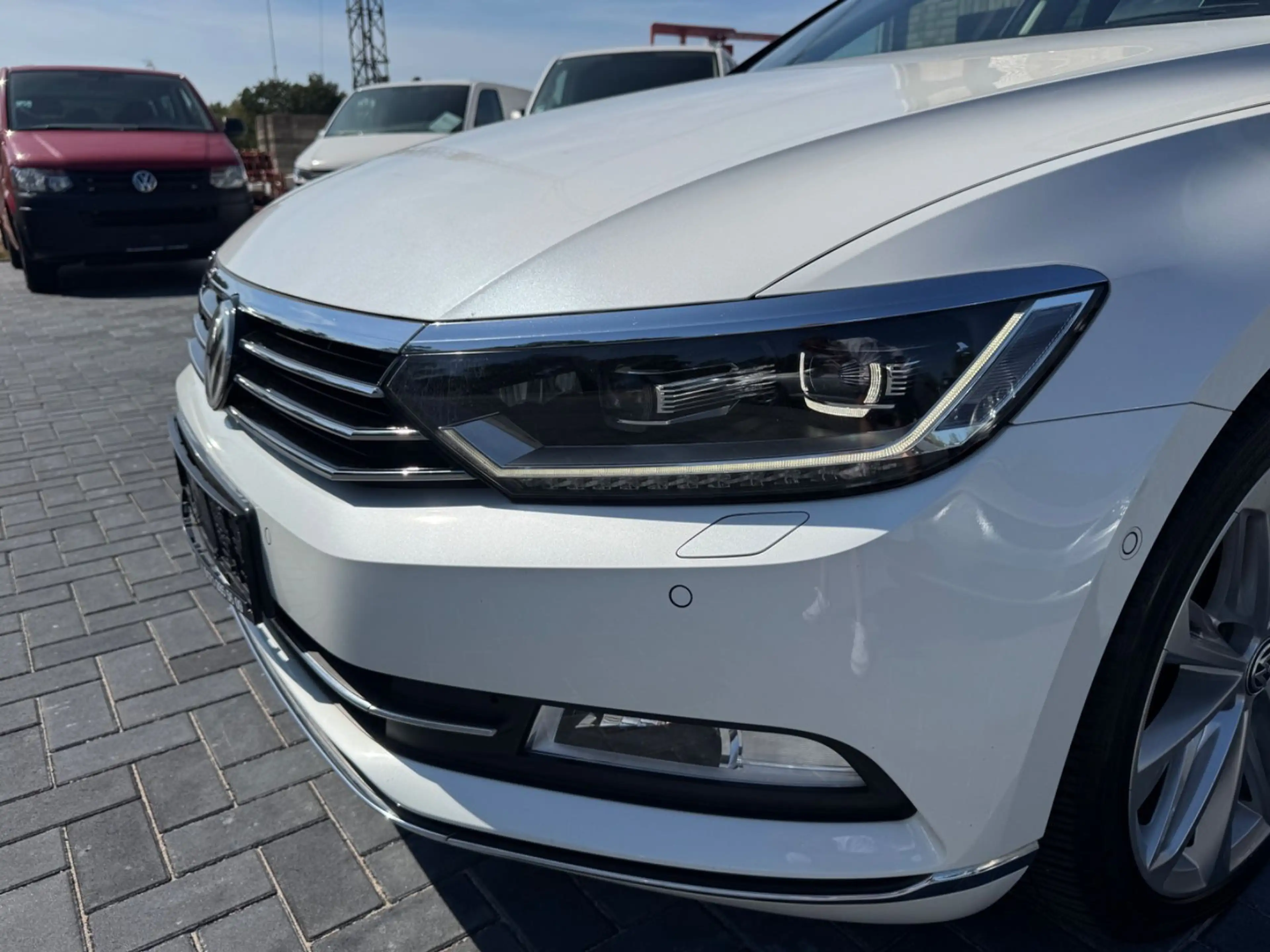 Volkswagen Passat Variant Highline 4Motion/ DSG/ Head-Up — photo 4