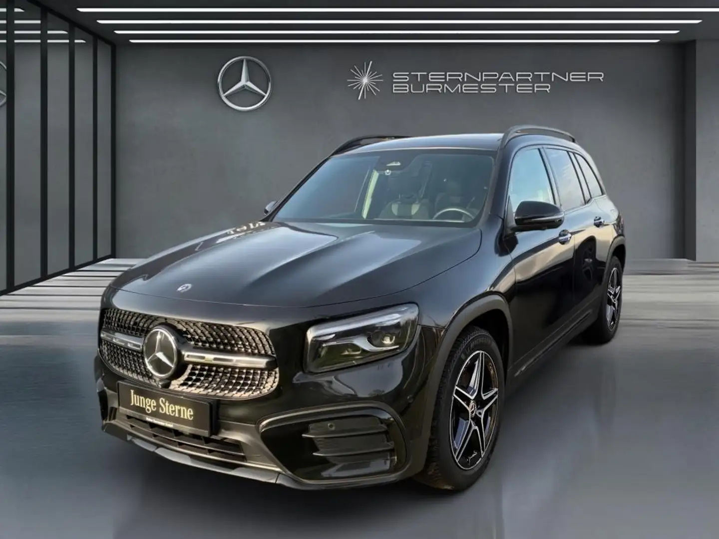 Mercedes-Benz GLB 200 AMG+Night+Pano+Memory+MBUX+Navi+Ambiente Schwarz - 2