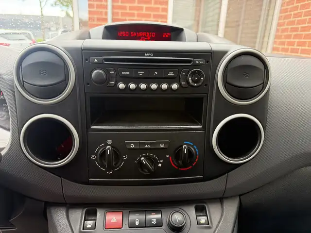 Peugeot Partner view 7