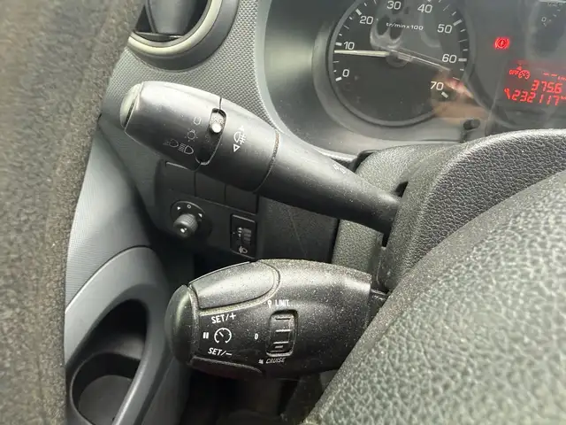 Peugeot Partner view 14