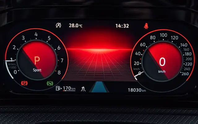 Volkswagen Golf view 18
