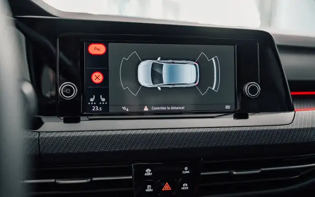 Volkswagen Golf view 16