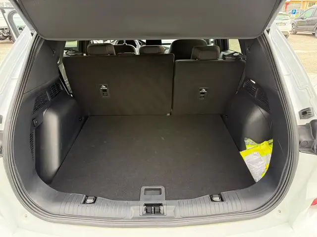 Ford Kuga view 10