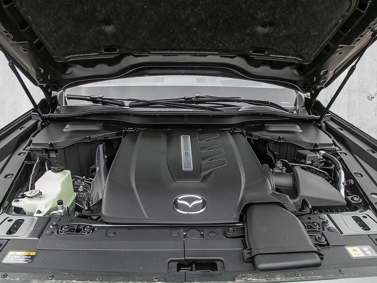 Mazda CX-70 PHEV снимка Mazda CX-70 PHEV