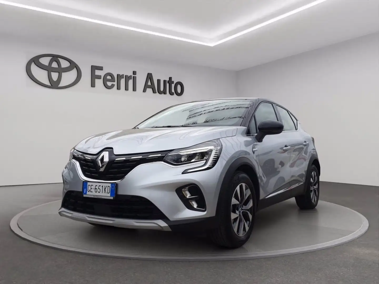 Renault Captur 1.6 e-tech phev intens 160cv auto my21 Grigio - 1