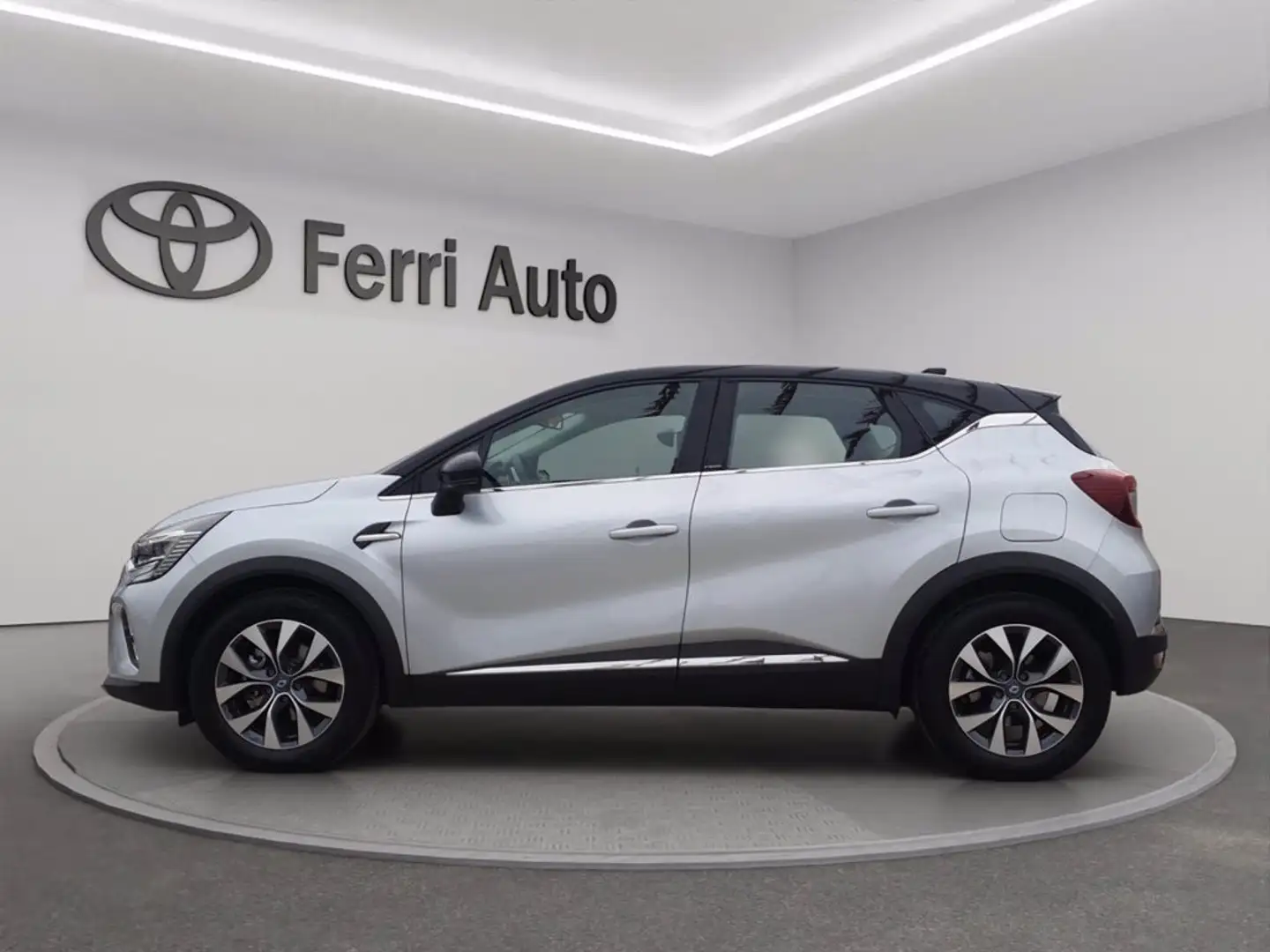 Renault Captur 1.6 e-tech phev intens 160cv auto my21 Grigio - 2