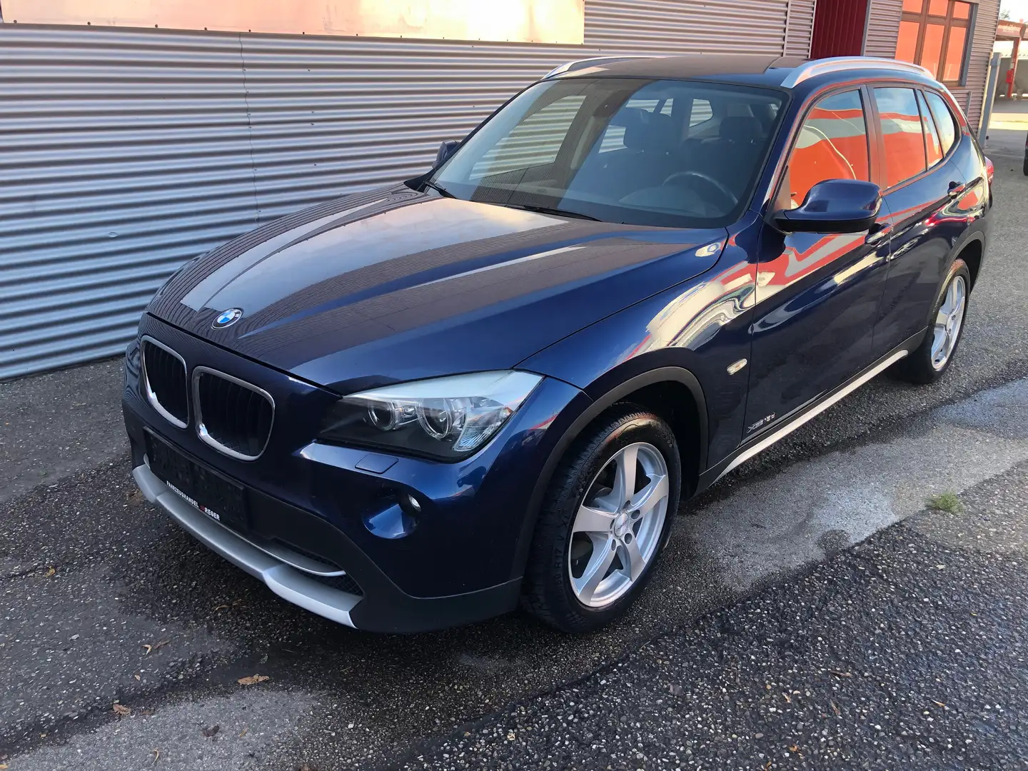 BMW X1 X1 xDrive18d Österreich Paket # ALLRAD#ÖAMTC-PICKERL# Blau - 2