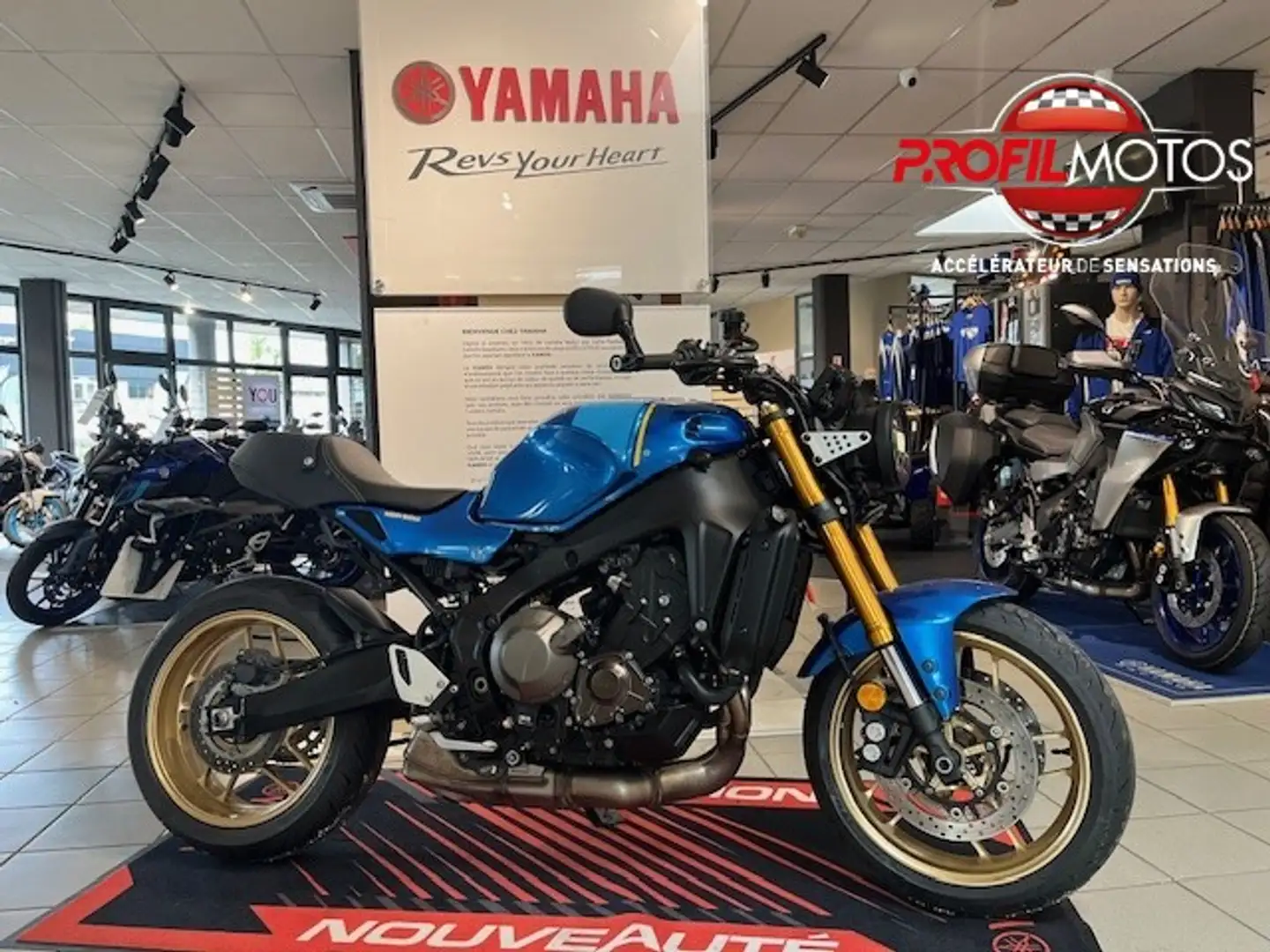 Yamaha XSR 900 Bleu - 1