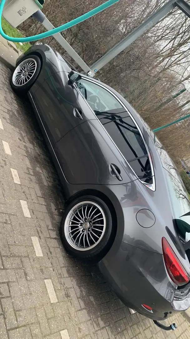 Mazda 6 2.2 D Skycruise - 2