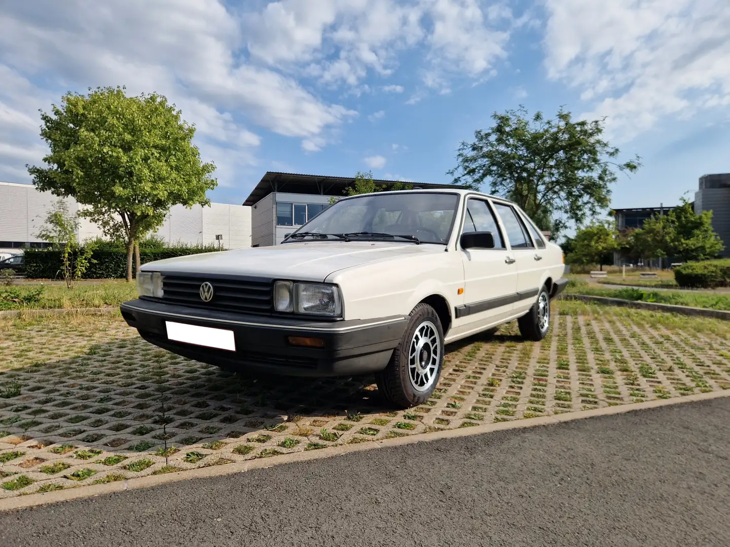 Volkswagen Santana Prete à immatriculer - Reprise possible Weiß - 2