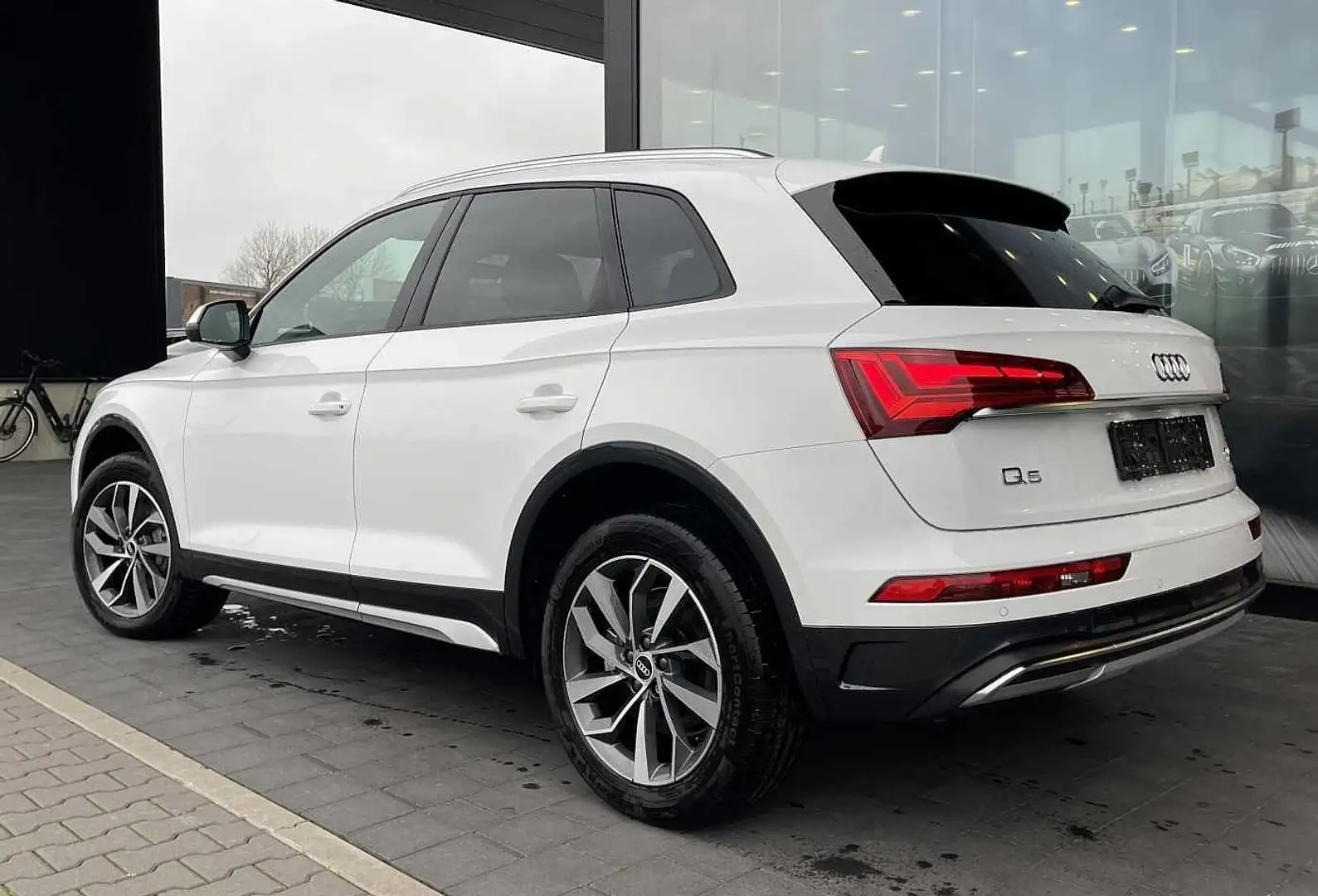 Audi Q5 40 TDI Quattro S Tronic Blanc - 2