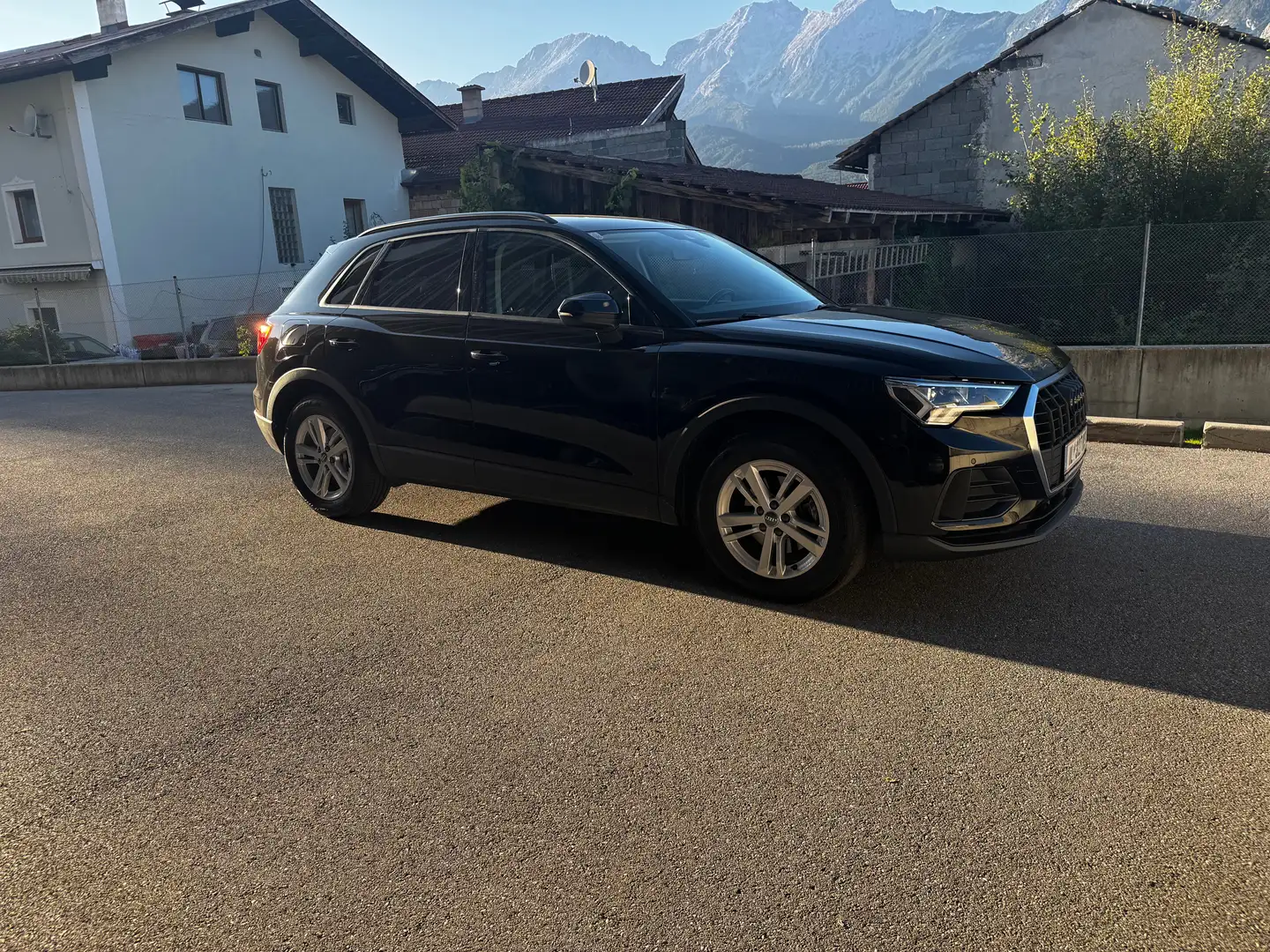 Audi Q3 Q3 35 TDI Schwarz - 2