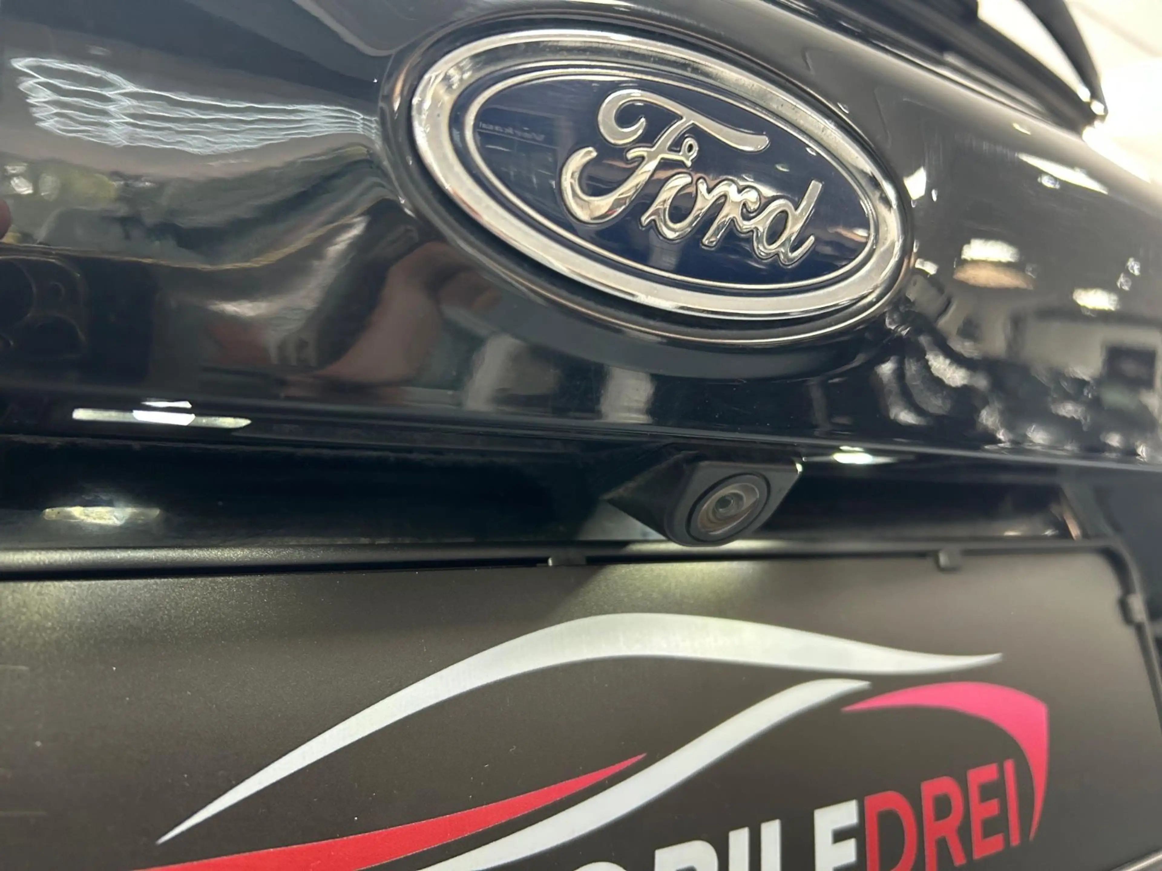 Ford C-Max C-MAX Titanium — photo 10