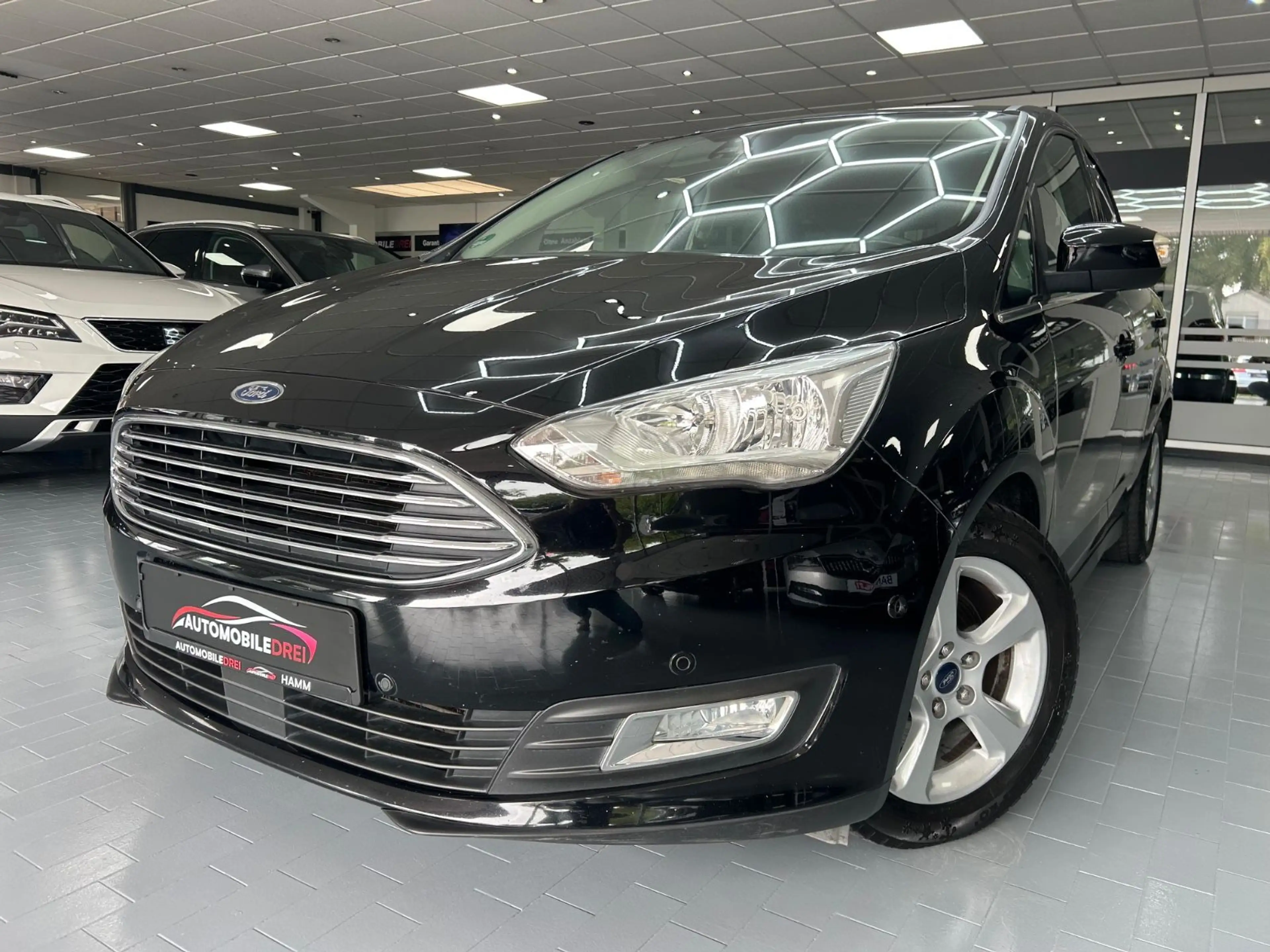 Ford C-Max C-MAX Titanium — photo 6