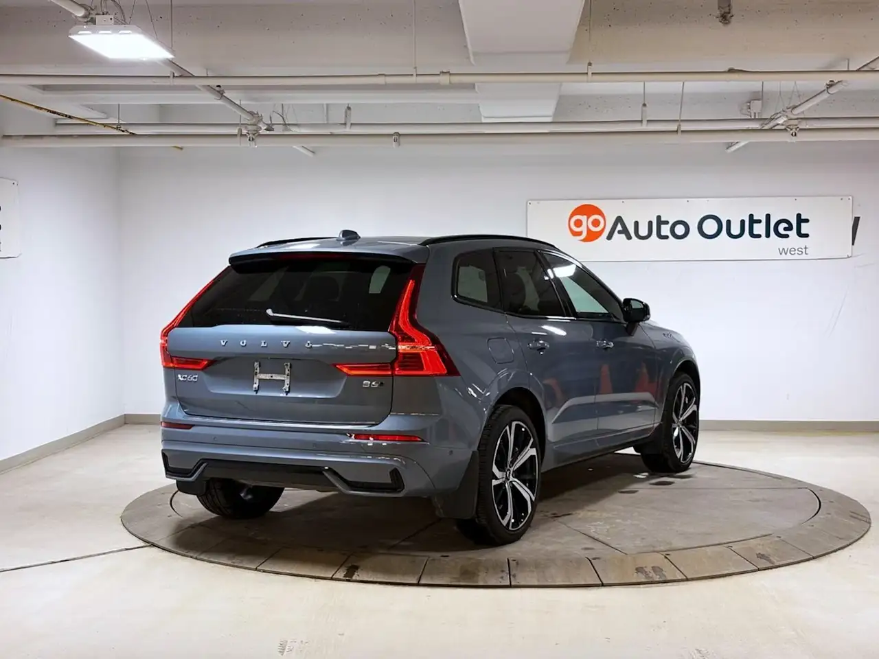Volvo XC60 снимка Volvo XC60