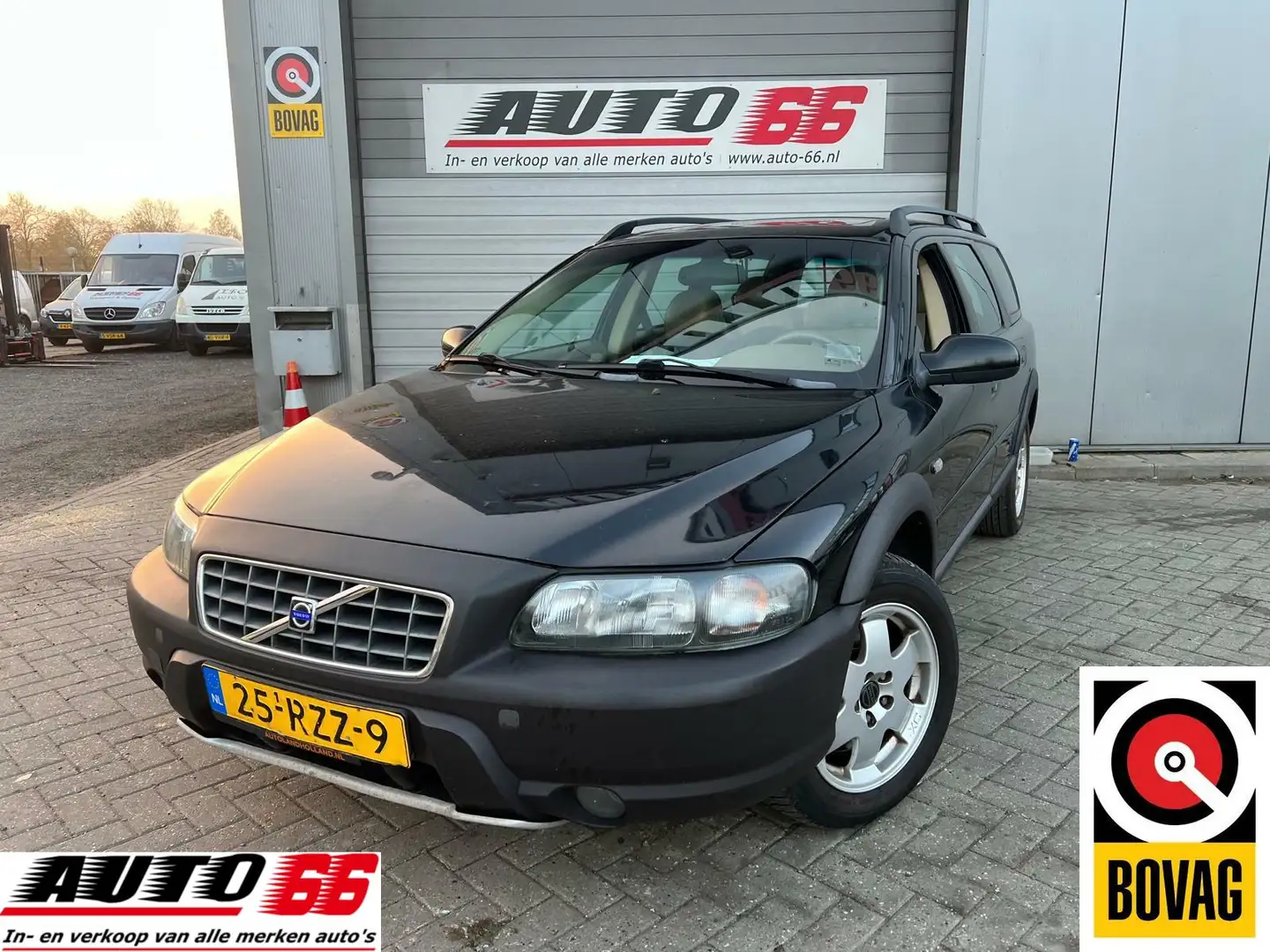 Volvo V70 Cross Country 2.4 T LET OP Motor schade .. Negro - 1