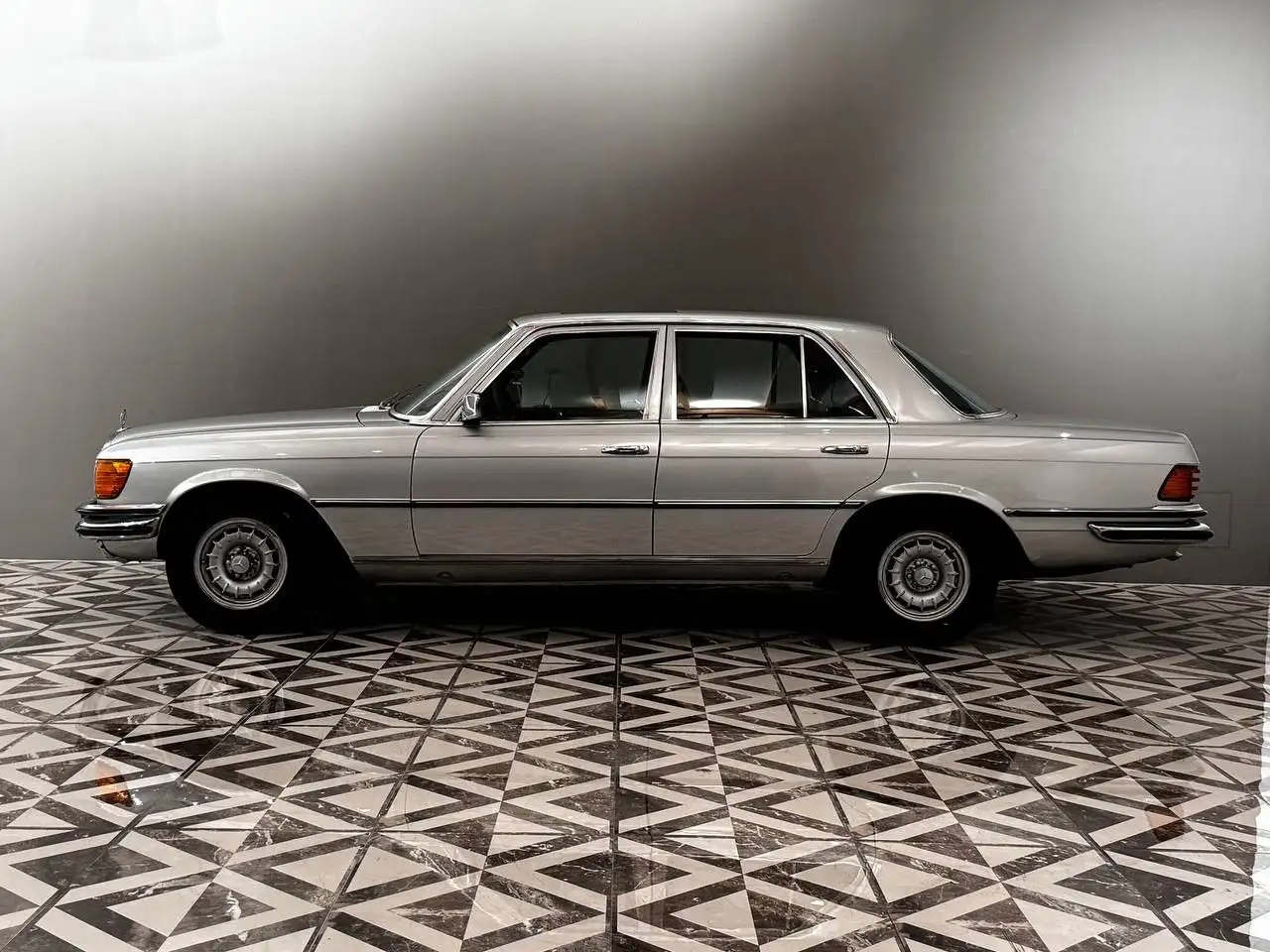 Mercedes-Benz S 280 SE 280 Limousine, foto 4