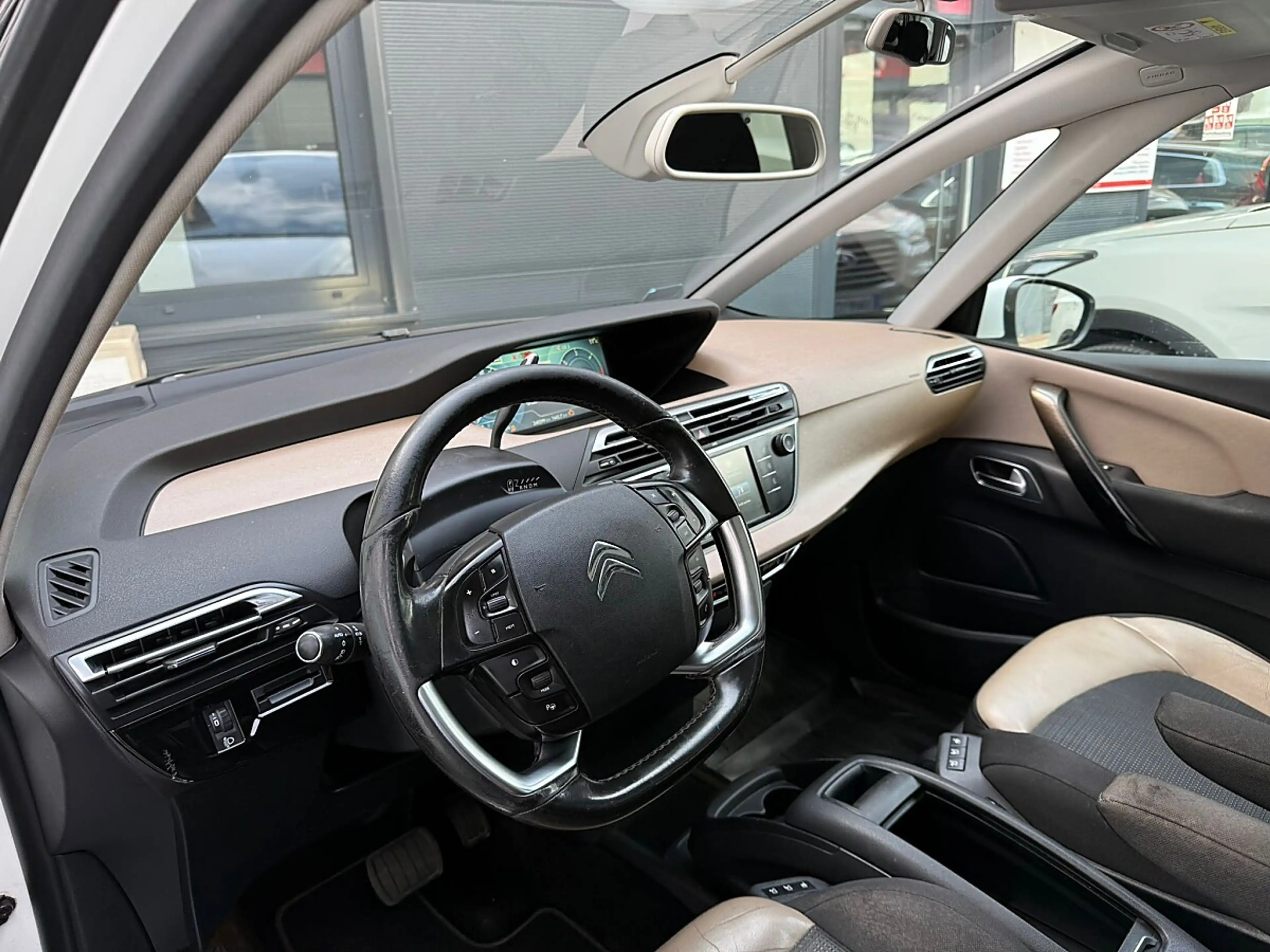 Citroen Grand C4 Picasso BlueHDi 150 Automatik Exclusive — photo 12