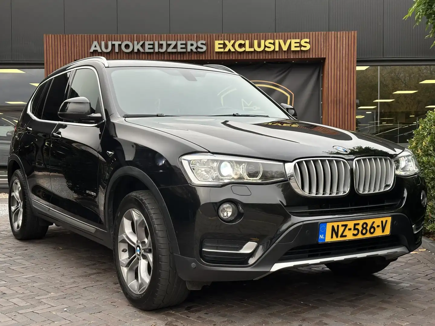 BMW X3 sDrive20i Centennial High Executive Leer Navi Auto Schwarz - 1