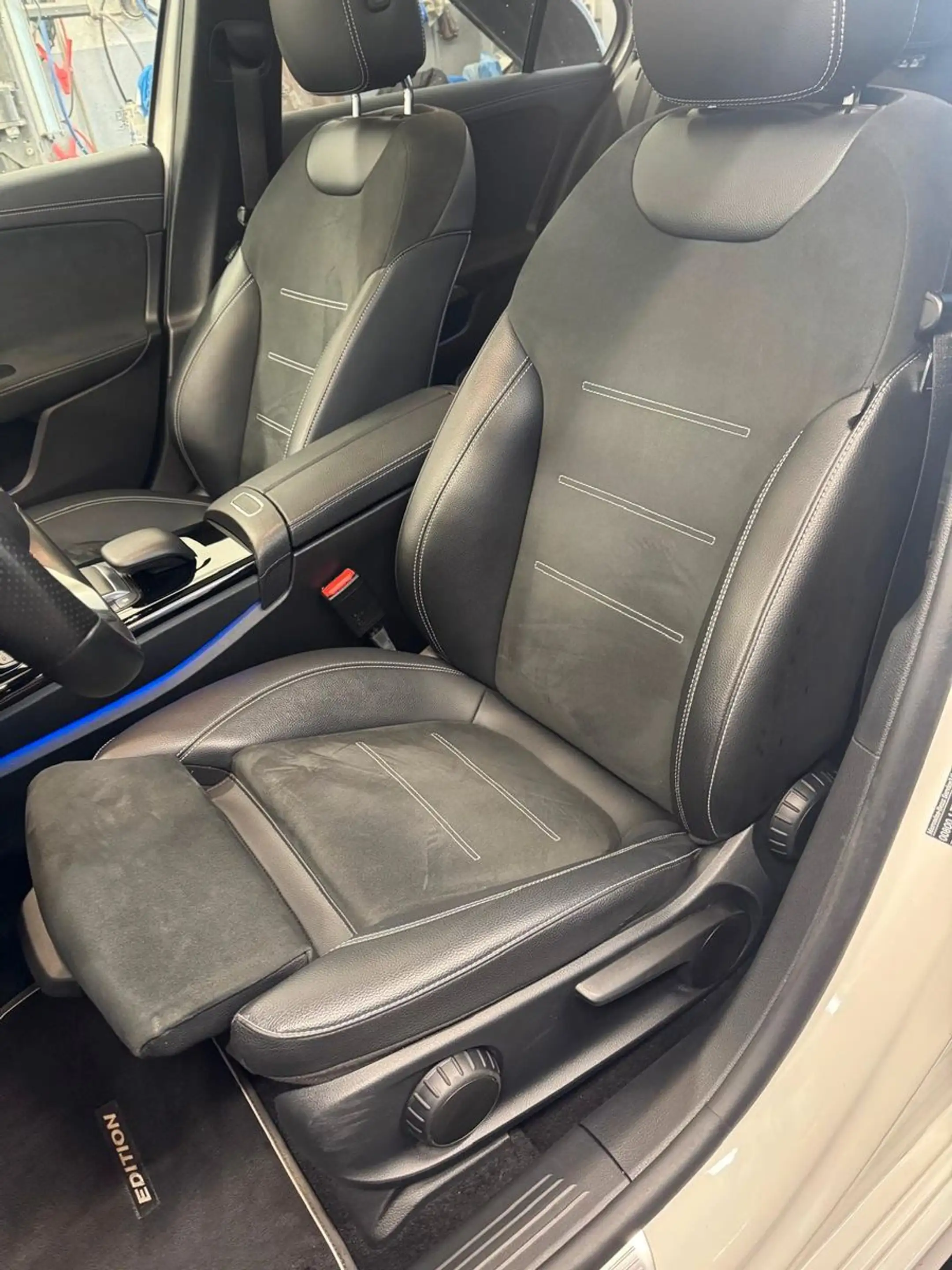 Mercedes-Benz A 250 e Lim. Edition AMG Line*MBUX*PANO*ACC*NAVI* — photo 13