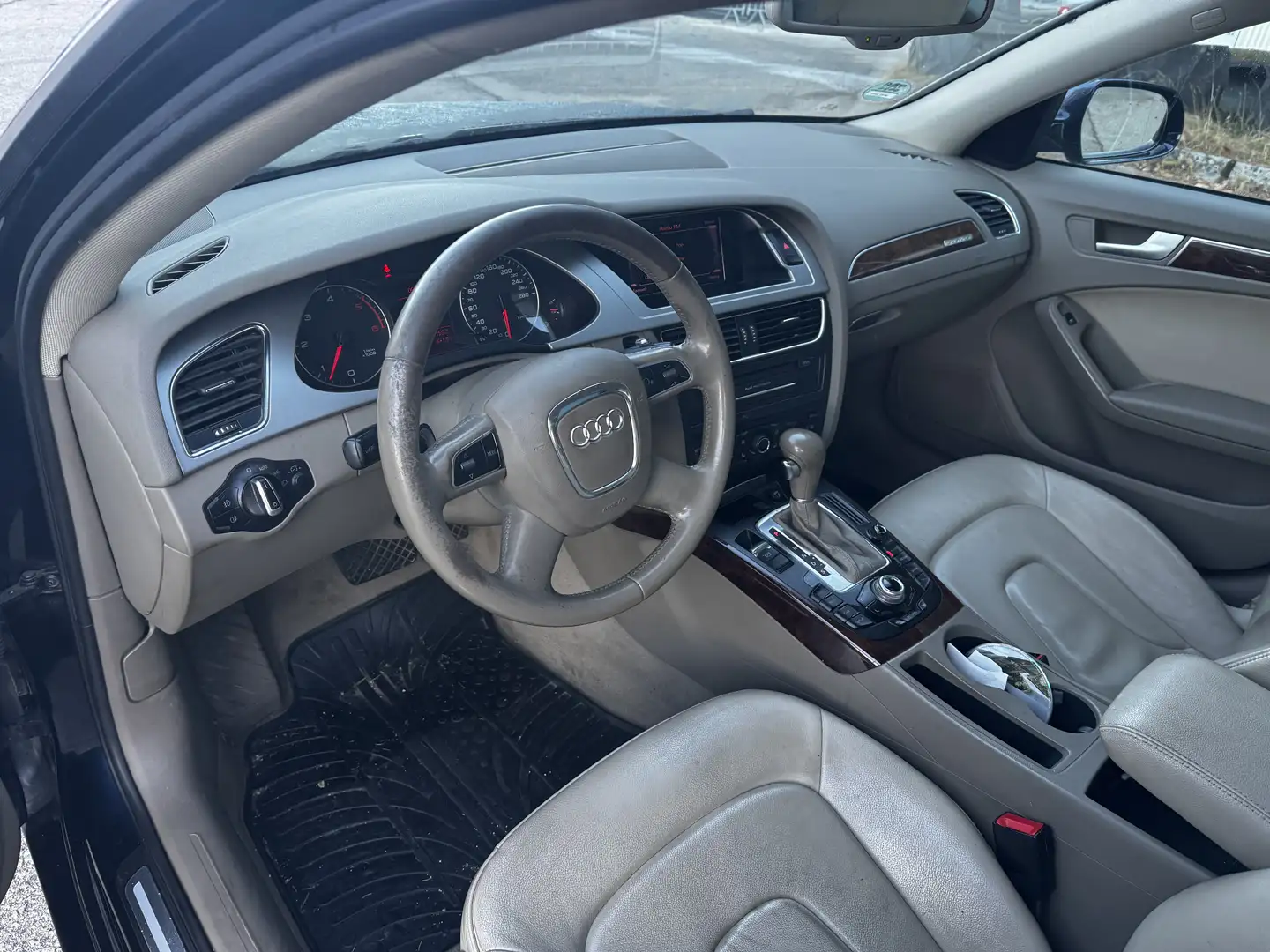 Audi A4 Avant 3,0 TDI DPF quattro Aut. - 2