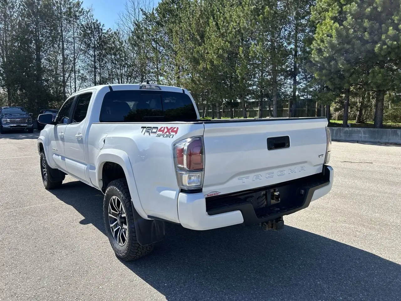Toyota Tacoma снимка Toyota Tacoma