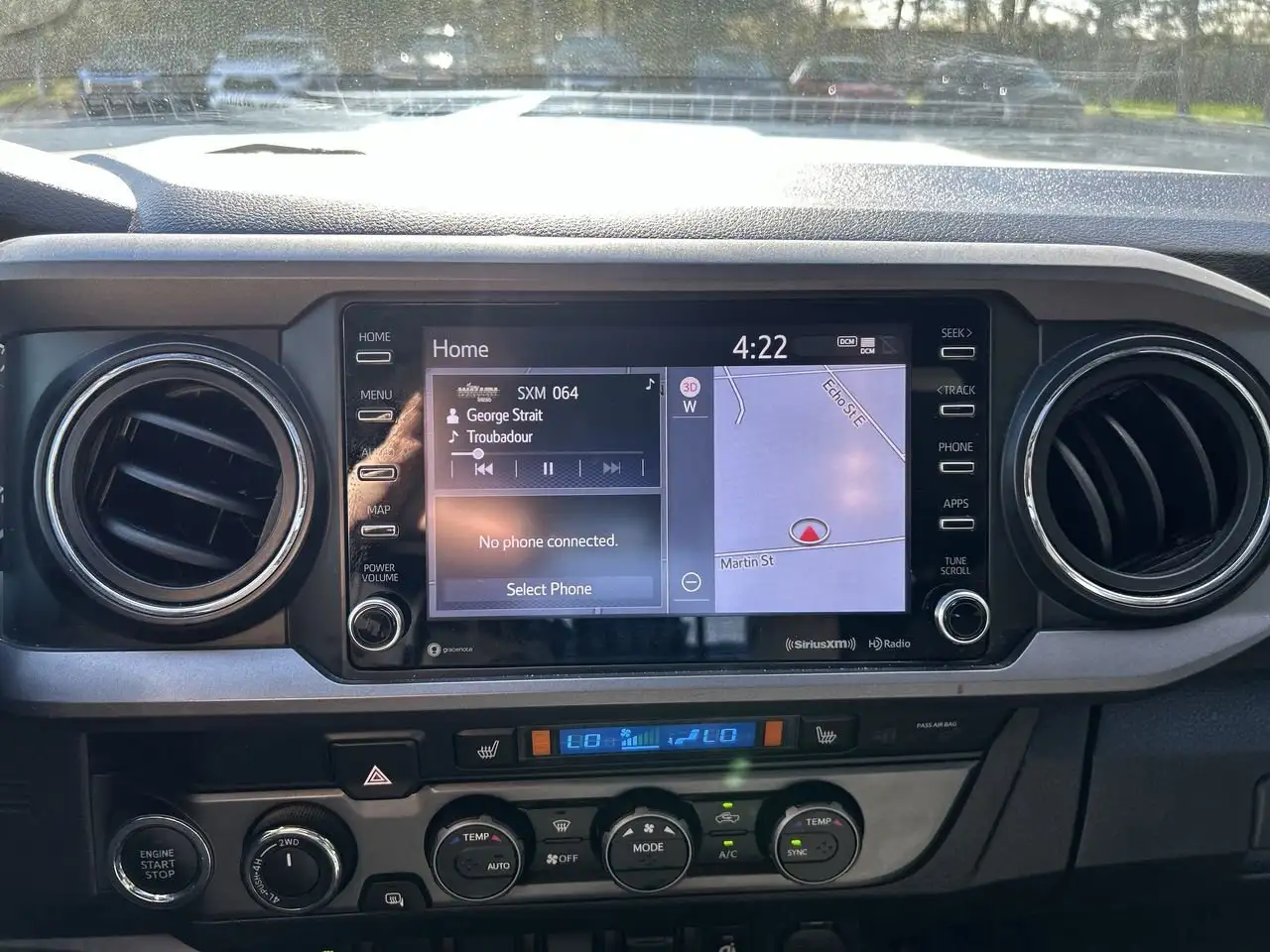 Toyota Tacoma снимка Toyota Tacoma
