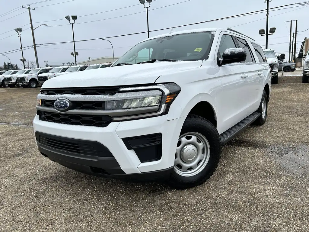 2022 Ford Expedition Max XL | Rear Cam | Tow Pkg | PowerFold Seats — photo 2