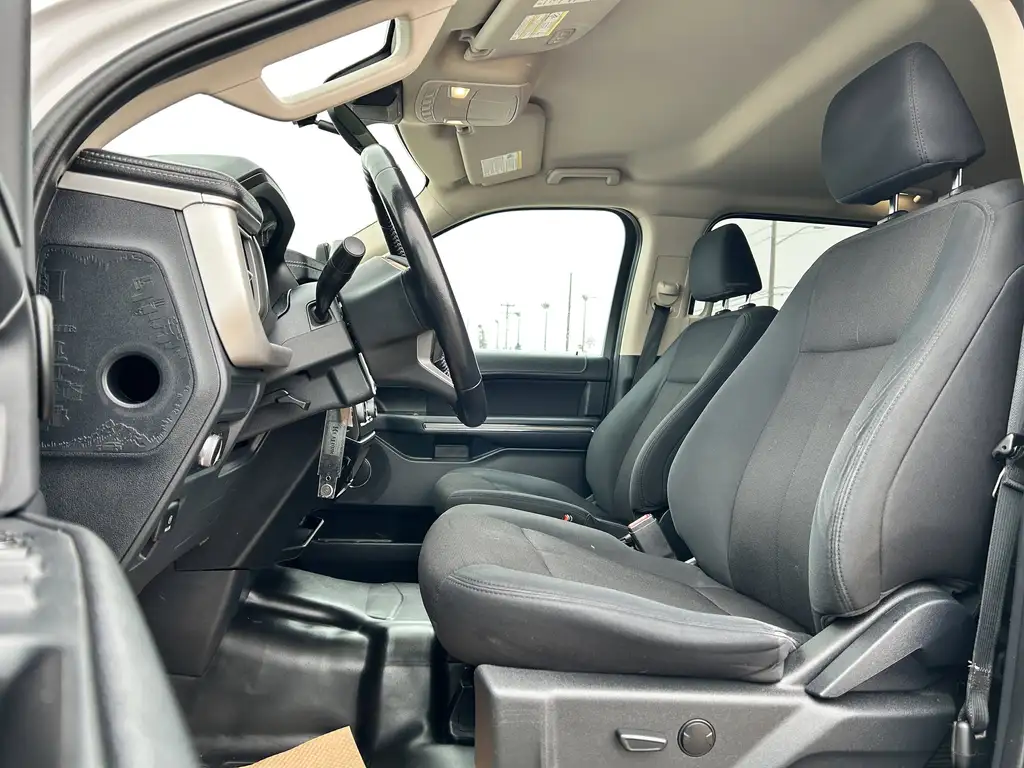 2022 Ford Expedition Max XL | Rear Cam | Tow Pkg | PowerFold Seats — photo 7