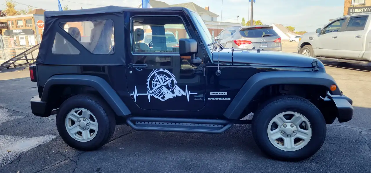 Jeep Wrangler снимка Jeep Wrangler