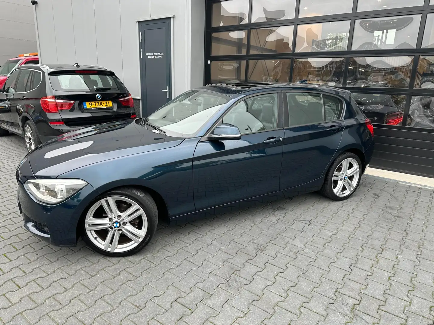 BMW 116 1-serie 116i Upgrade Edition AUTOMAAT LEER OPEN DA Bleu - 2