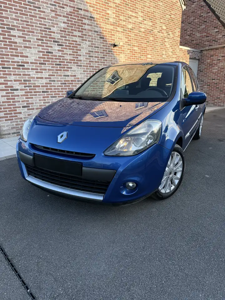 Renault Clio III 1.6 16V 128 Exception