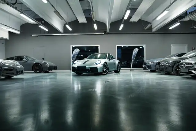 Porsche 992 CARRERA S LIFT FRENI CARBO VENTILATI MATRIX PASM