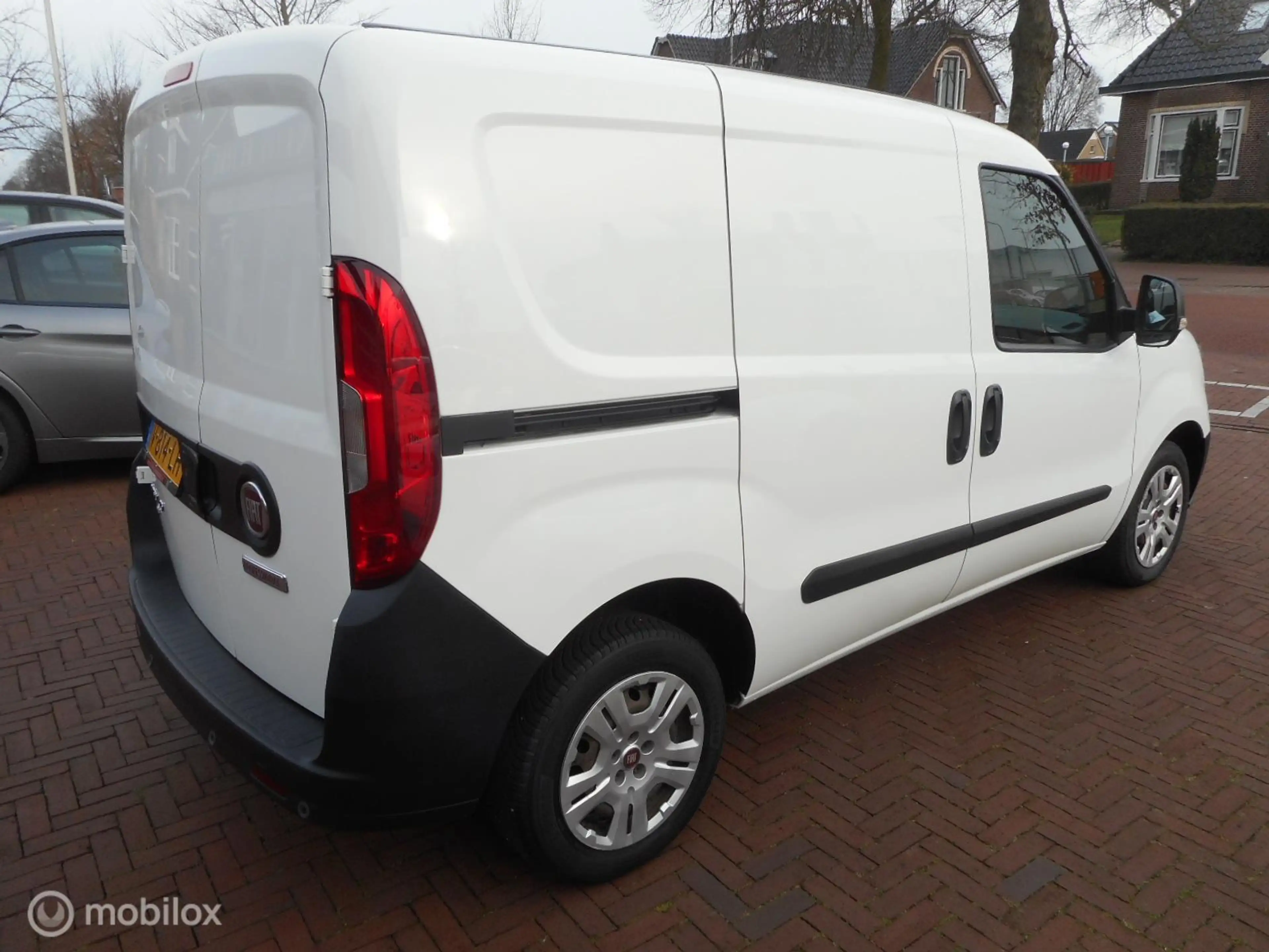 Fiat Doblo Cargo 1.6 MJ L1H1 SX ECO JET AIRCO+CRUISE+NAVI+PDC — photo 4