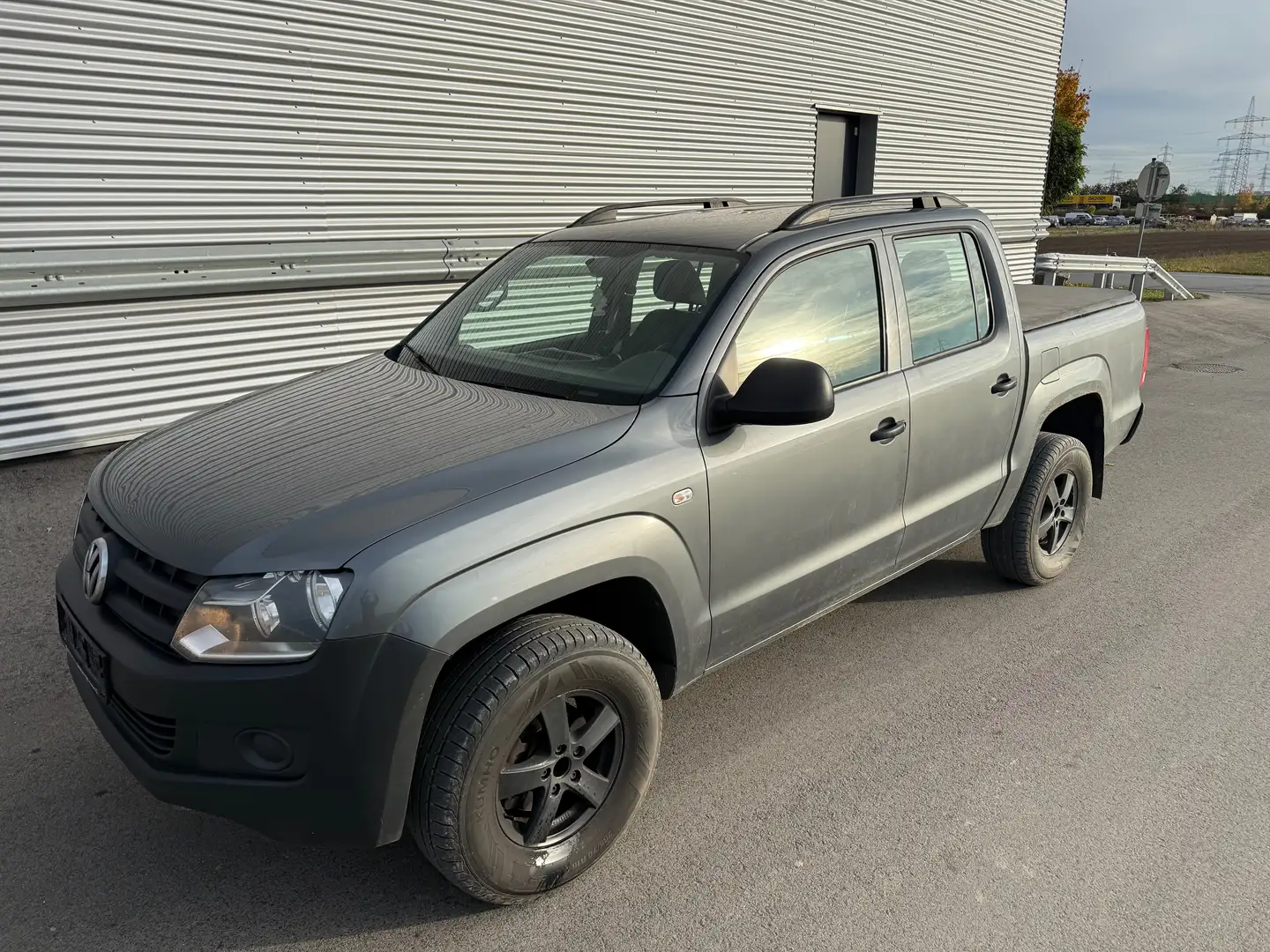 Volkswagen Amarok DoubleCab Entry BMT TDI 4x4 zuschaltbar ID:94 Gris - 1