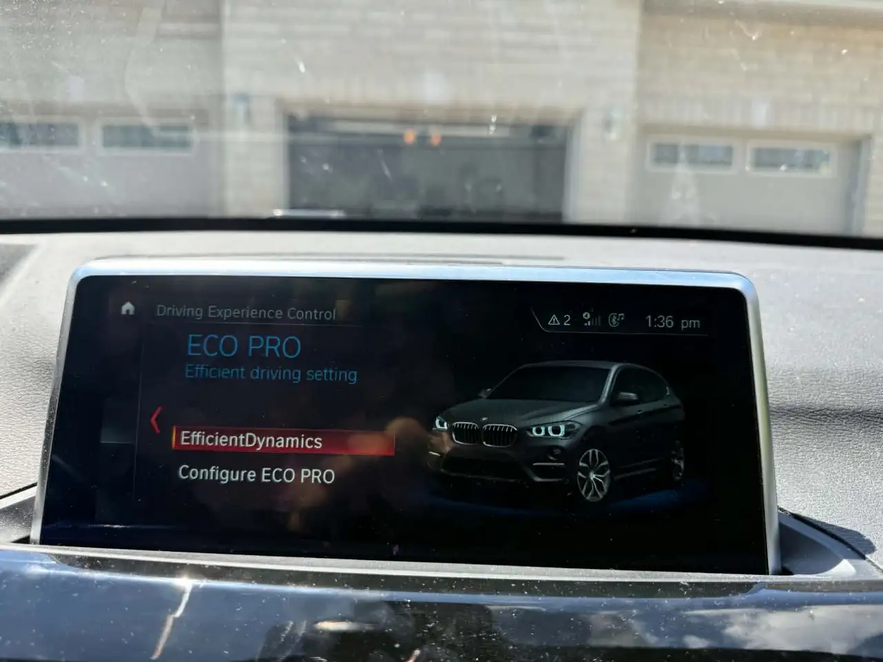 BMW X1 снимка BMW X1
