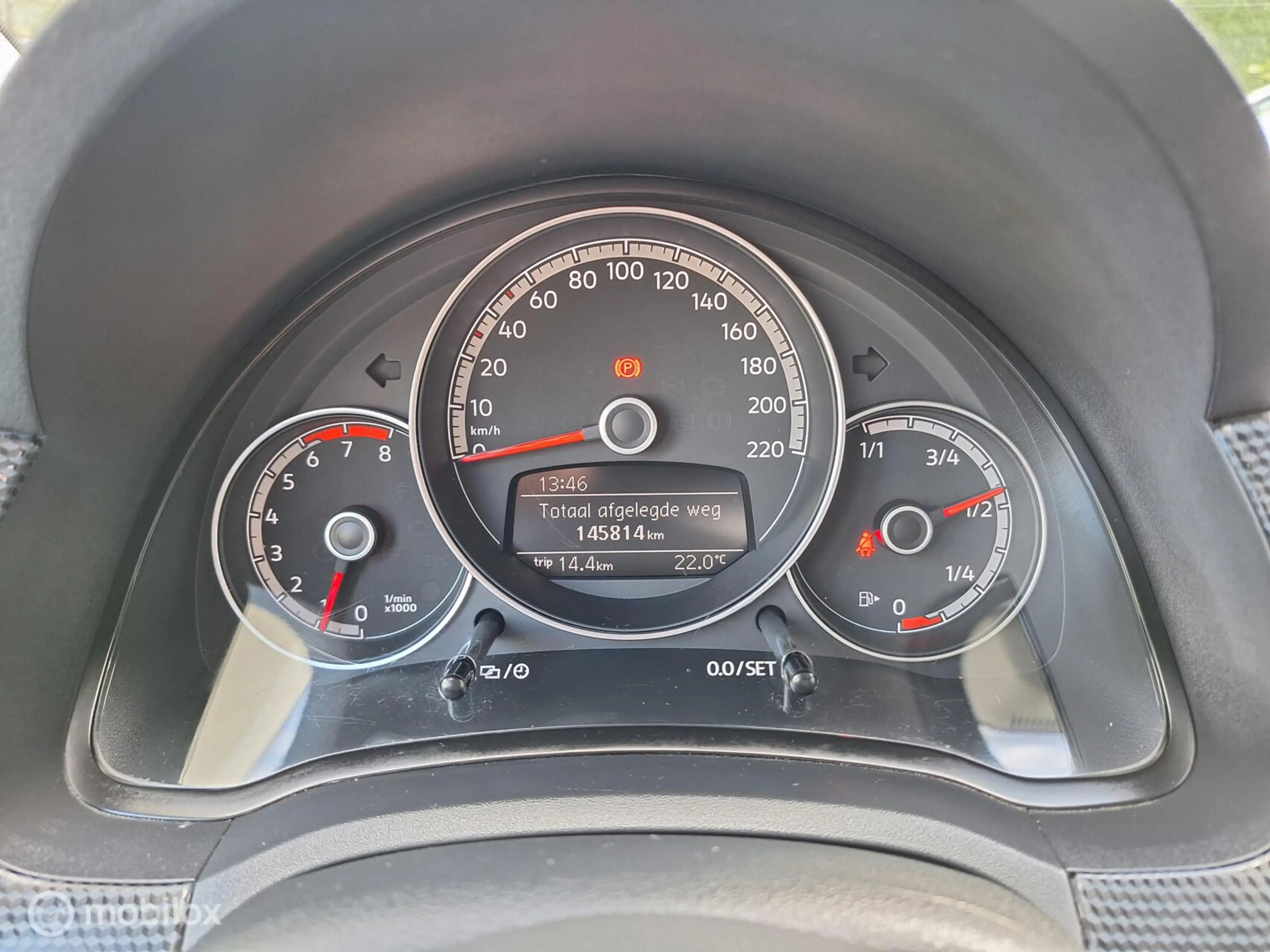 Volkswagen up! 1.0 BMT MOVE UP! • — photo 16