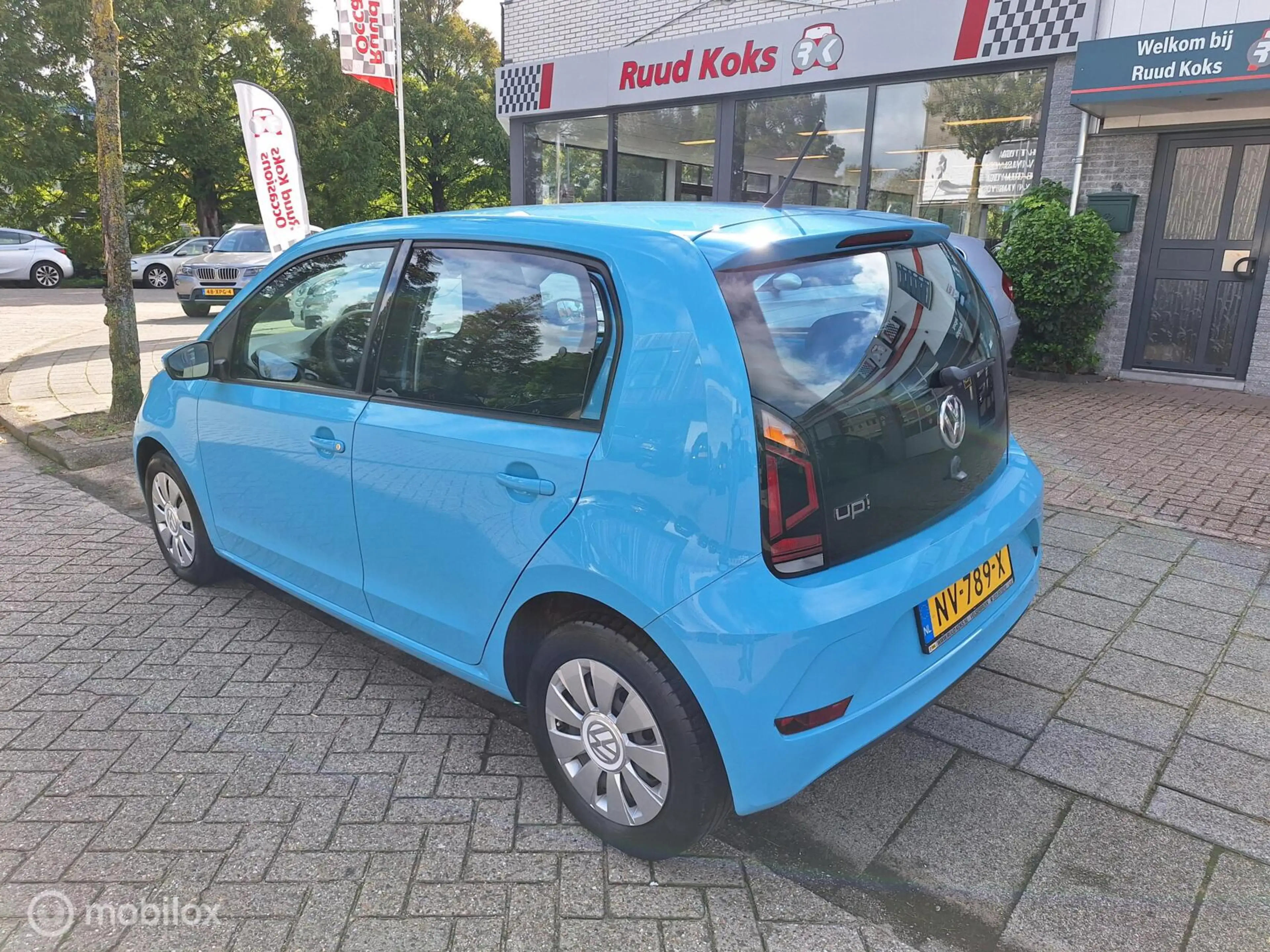 Volkswagen up! 1.0 BMT MOVE UP! • — photo 8