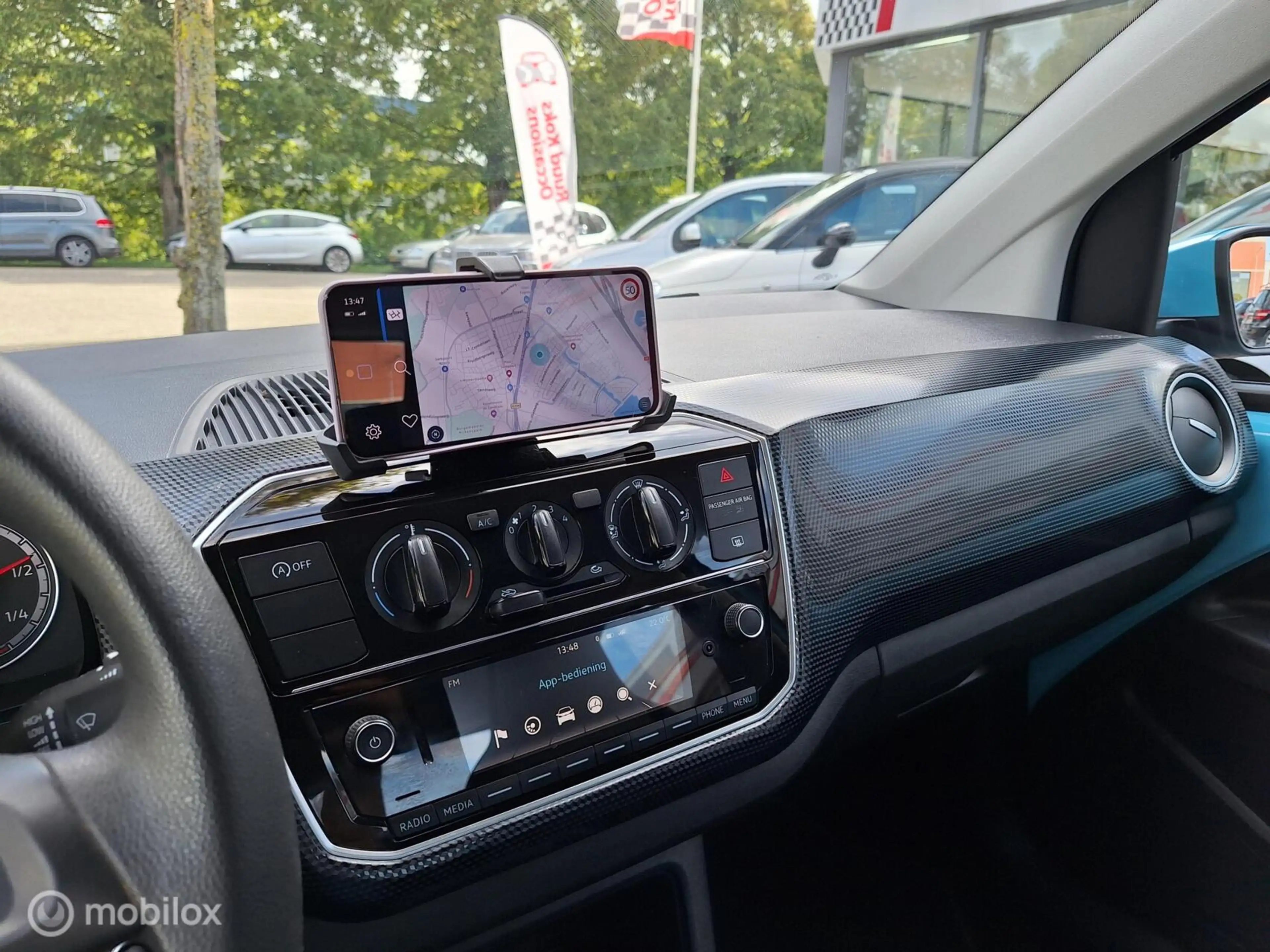 Volkswagen up! 1.0 BMT MOVE UP! • — photo 17