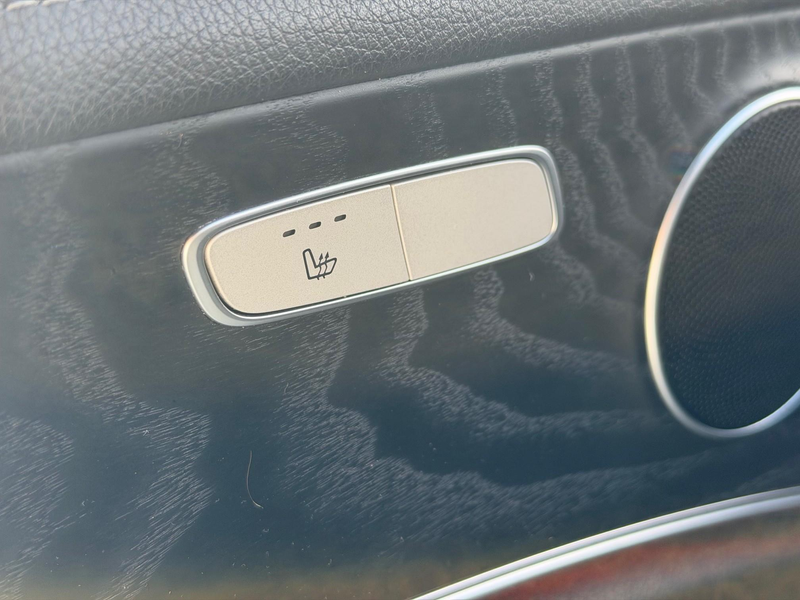 Mercedes-Benz E 200 Berline E d AMG Line — photo 8