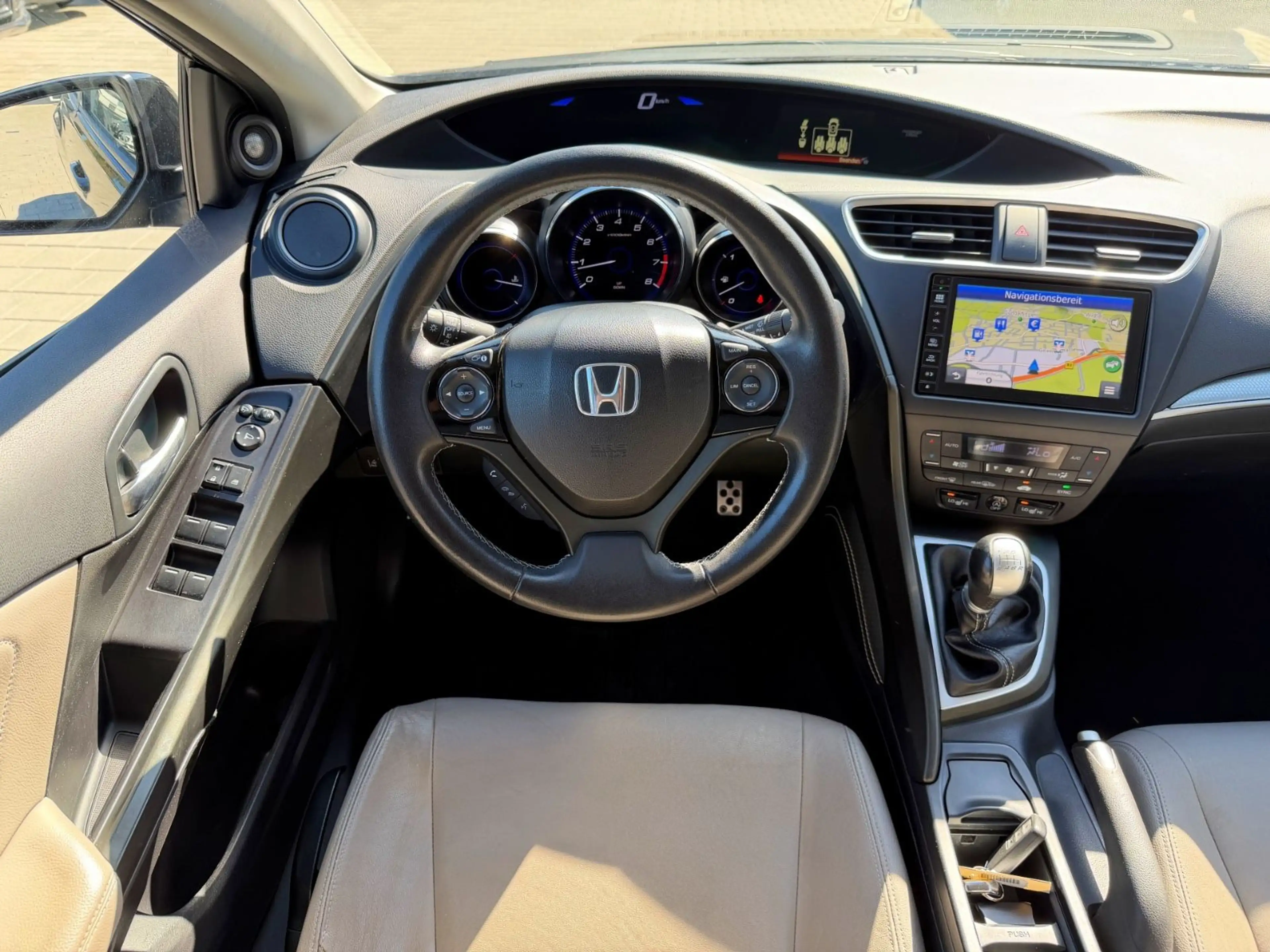 Honda Civic Lim. 5-trg. 1.8 Executive/NAVI/BLUETOOTH — photo 10
