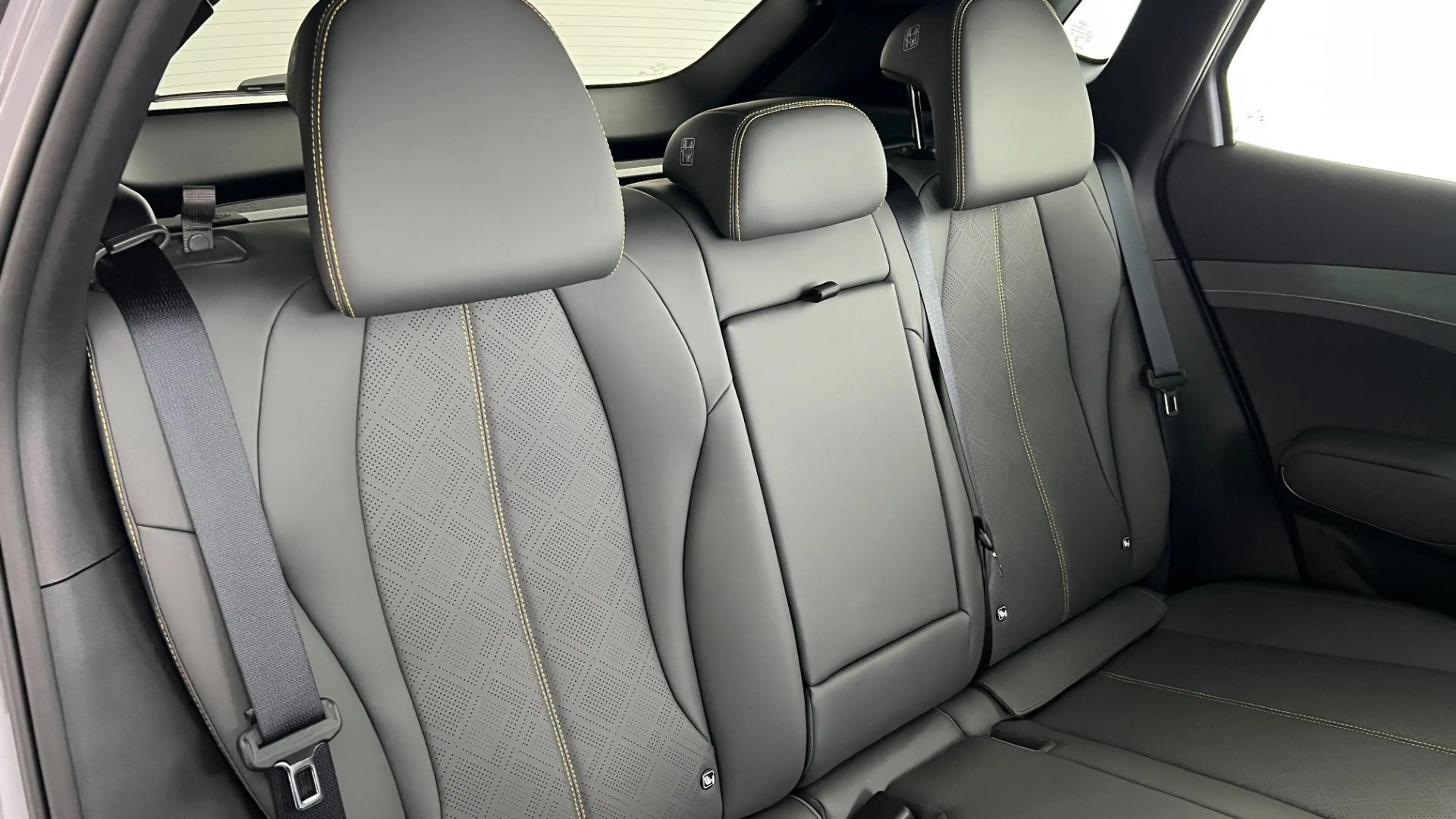 BYD Atto 3 Atto3 Evo Excellence Ö-Paket A — photo 6