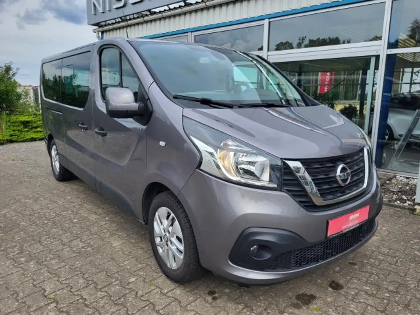 Nissan NV300 CAMPINGAUSBAU NAVI AHK KAMERA L2H1 Szary - 1