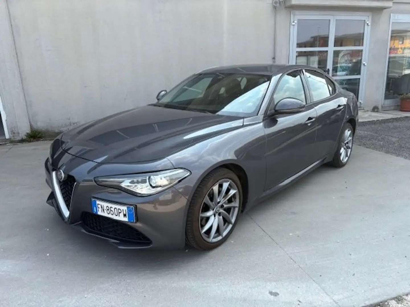 Alfa Romeo Giulia Giulia 2.2 t Super 180cv auto Grigio - 1